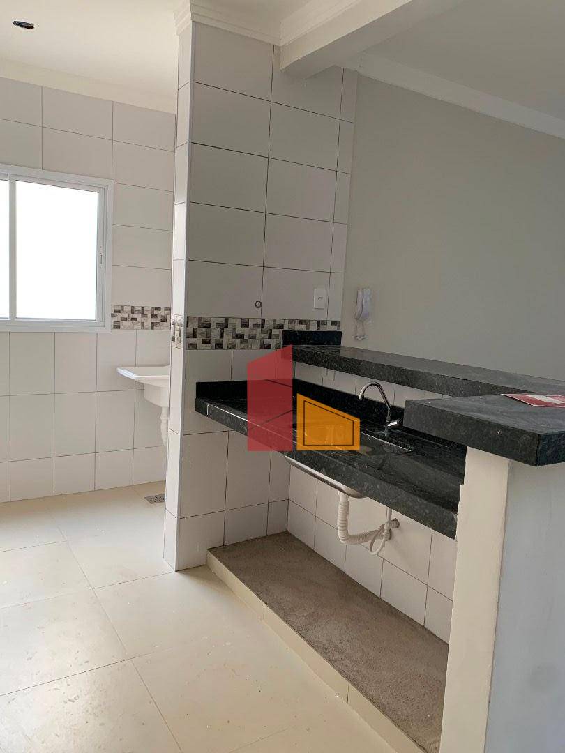 Apartamento à venda com 2 quartos, 67m² - Foto 3