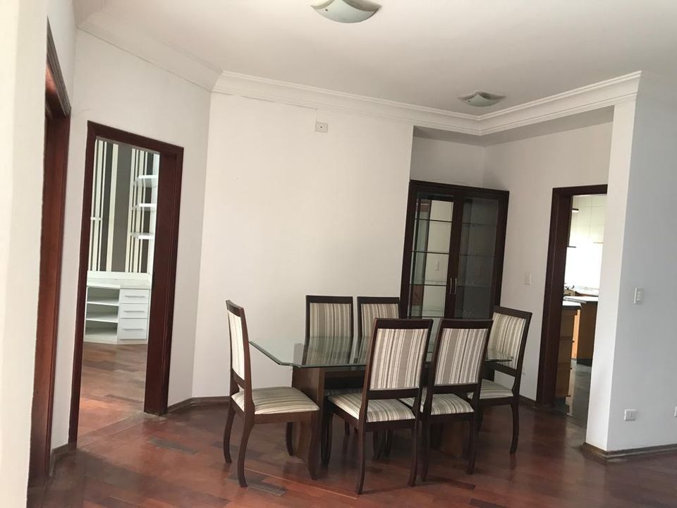 Casa à venda com 3 quartos, 307m² - Foto 14