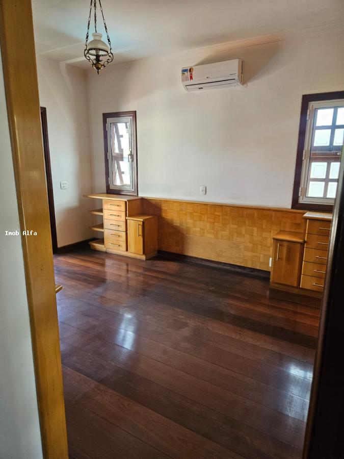 Casa de Condomínio à venda com 4 quartos, 300m² - Foto 16