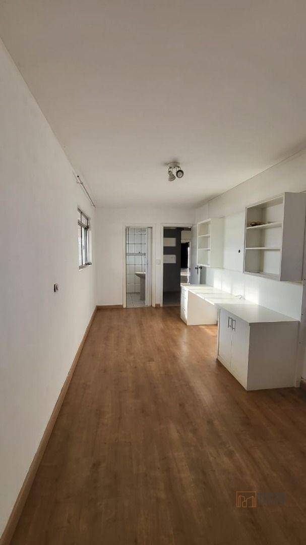 Casa à venda com 2 quartos, 250m² - Foto 6