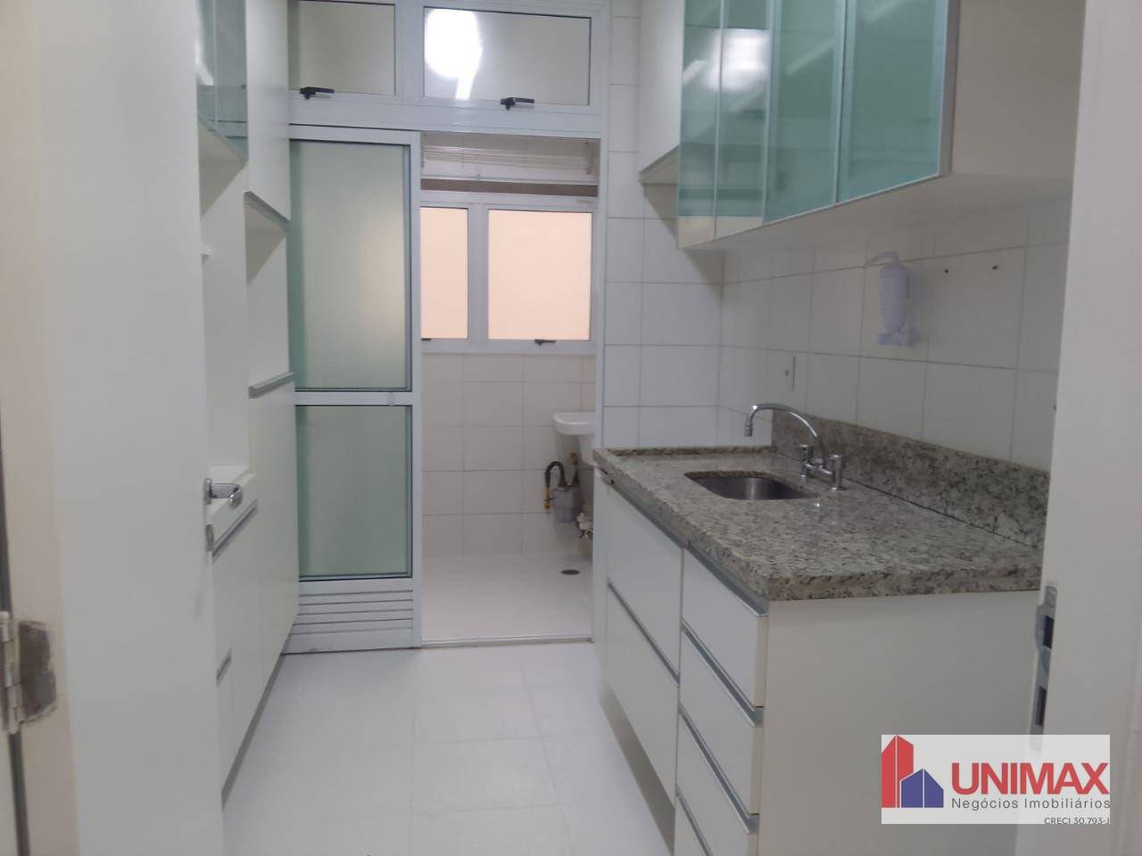 Apartamento para alugar com 3 quartos, 87m² - Foto 19