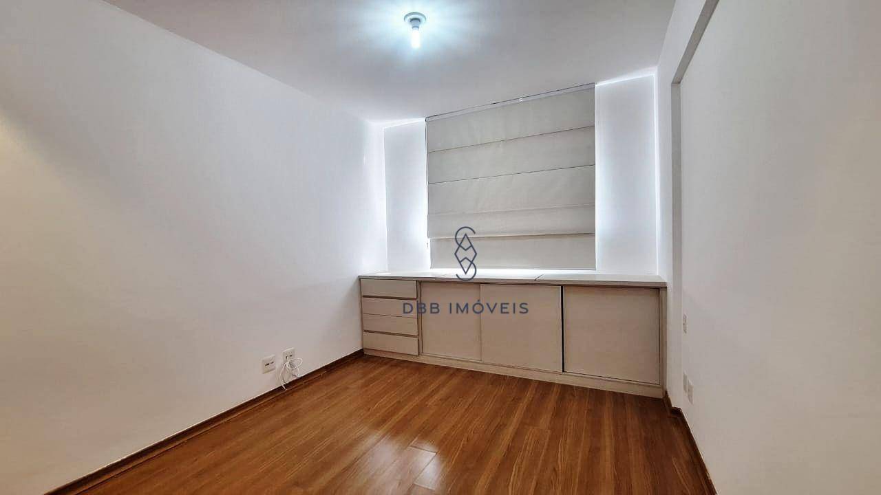 Apartamento para alugar com 3 quartos, 115m² - Foto 19