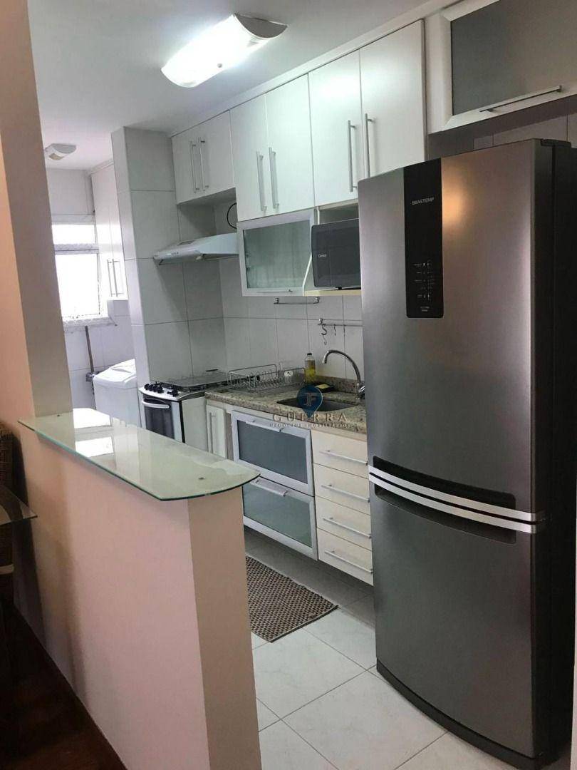 Apartamento para alugar com 2 quartos, 62m² - Foto 4