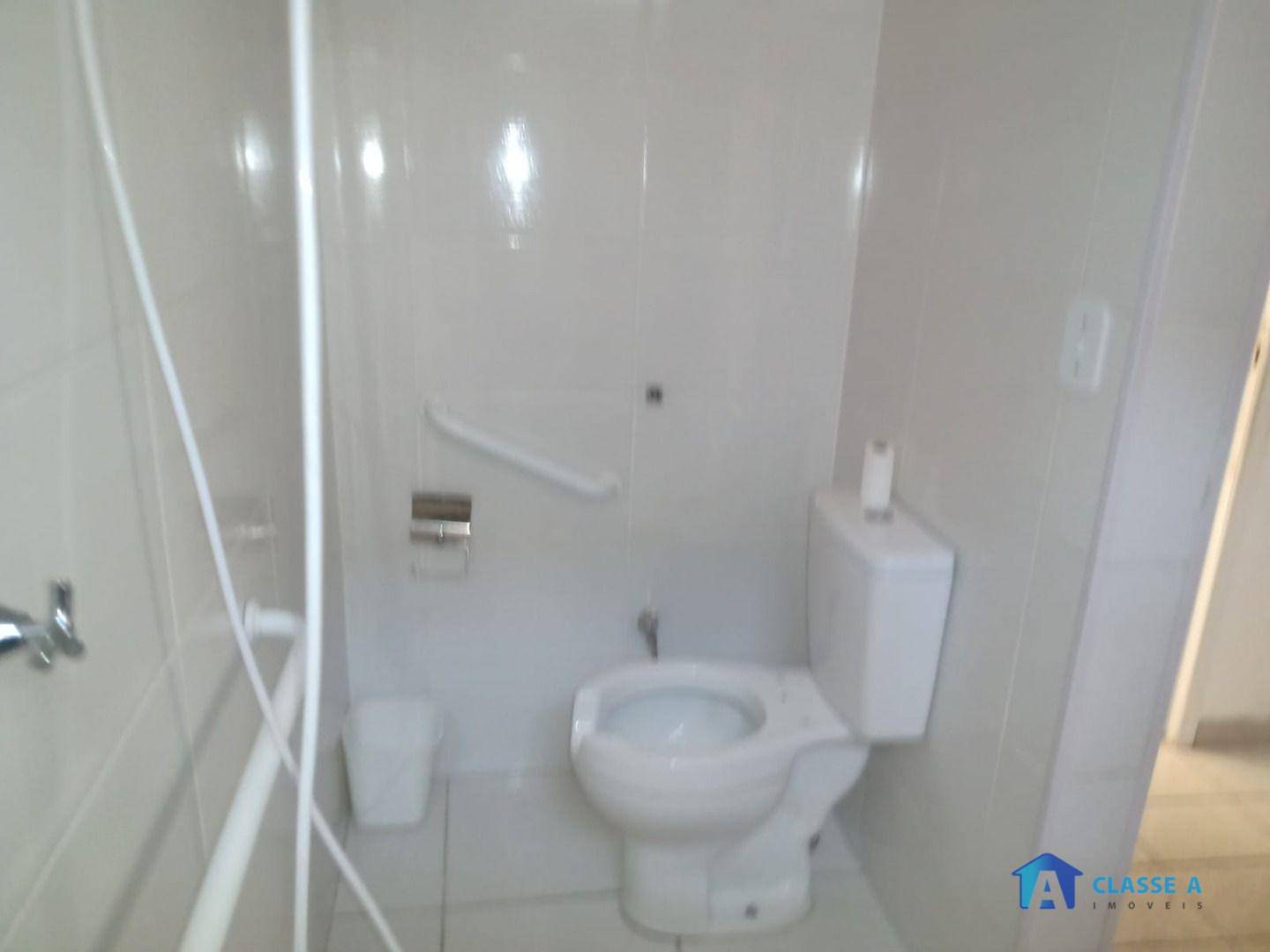 Casa à venda com 5 quartos, 209m² - Foto 27