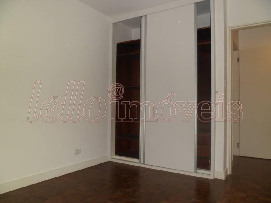 Apartamento para alugar com 3 quartos, 110m² - Foto 6