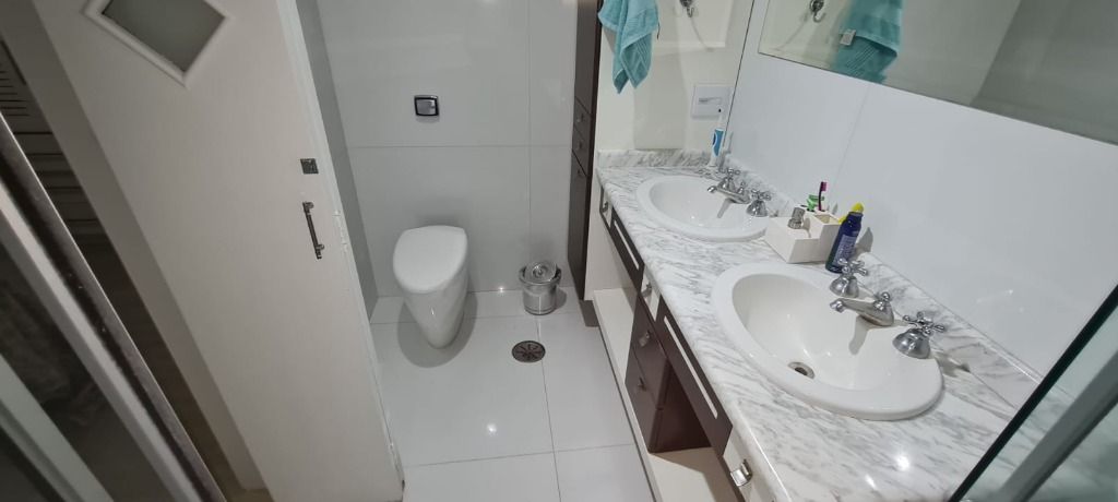 Apartamento à venda com 3 quartos, 128m² - Foto 12