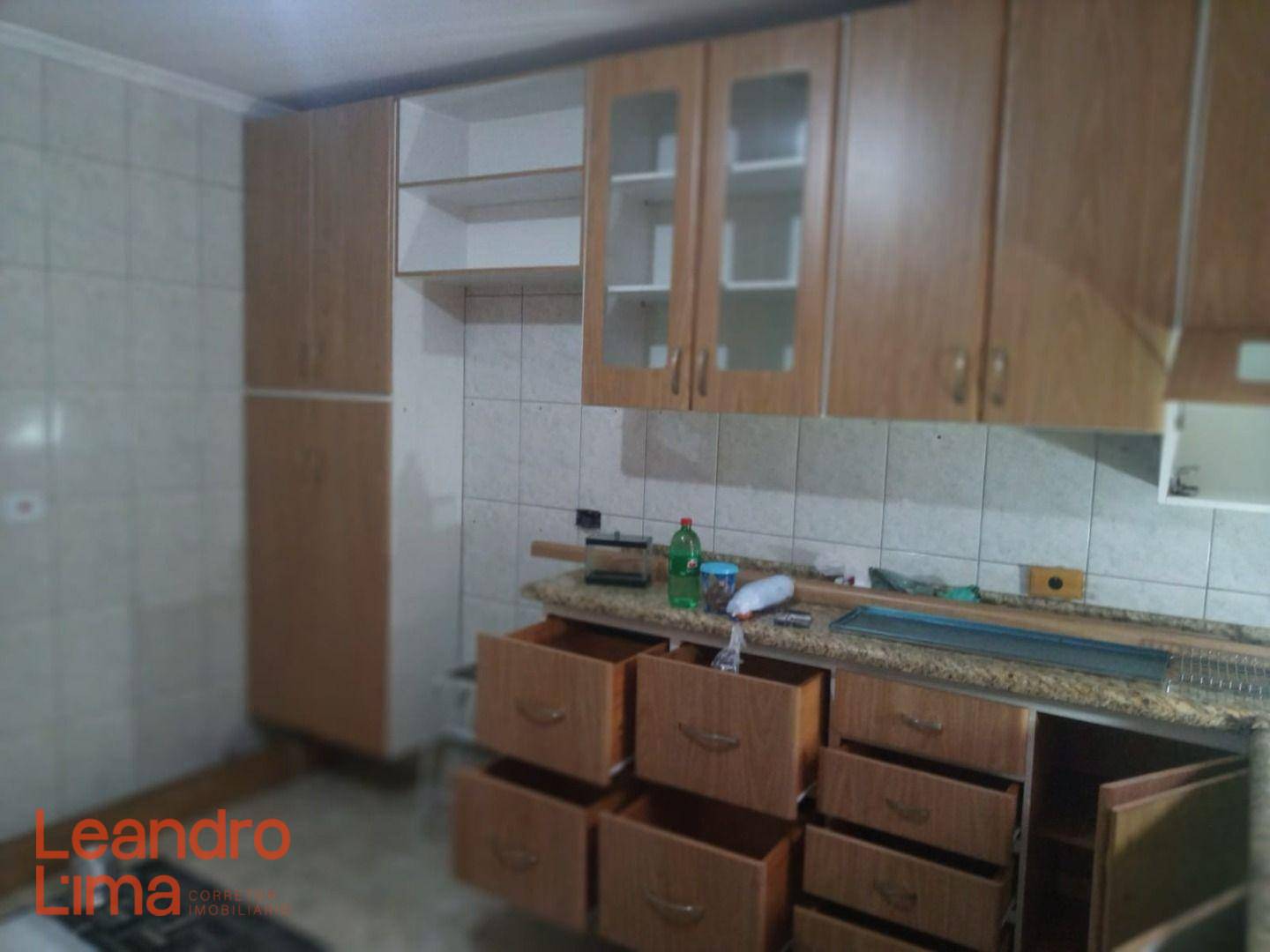 Casa à venda com 2 quartos, 100m² - Foto 17