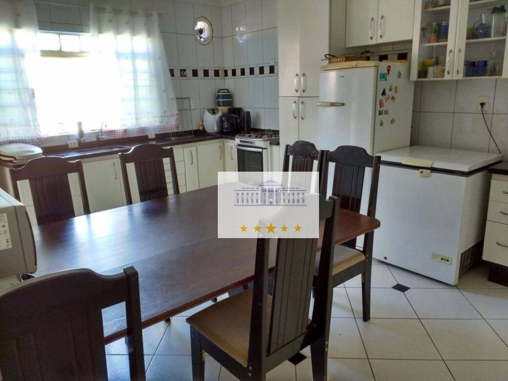 Casa, 3 quartos, 260 m² - Foto 23