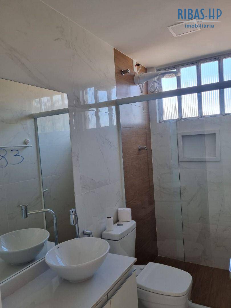 Apartamento para alugar com 2 quartos, 78m² - Foto 13