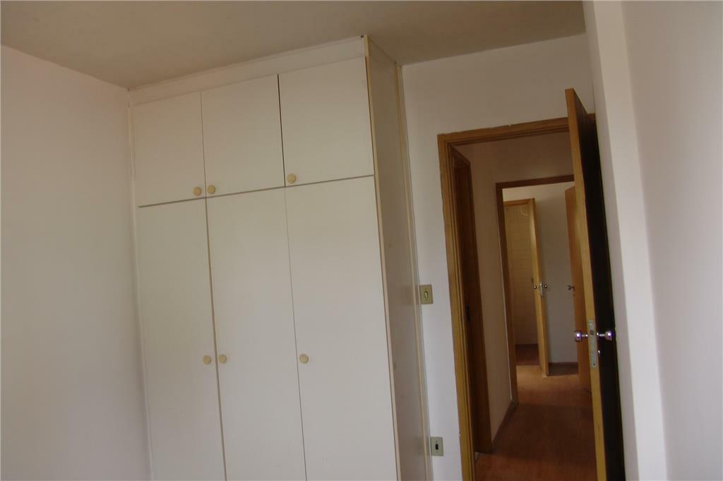 Apartamento para alugar com 2 quartos, 82m² - Foto 9