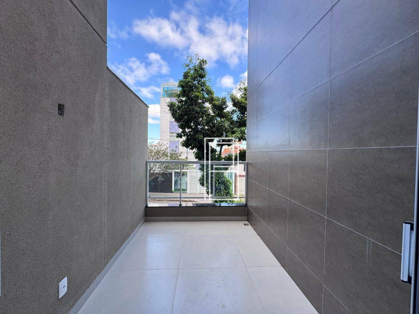 Apartamento à venda com 3 quartos, 66m² - Foto 5