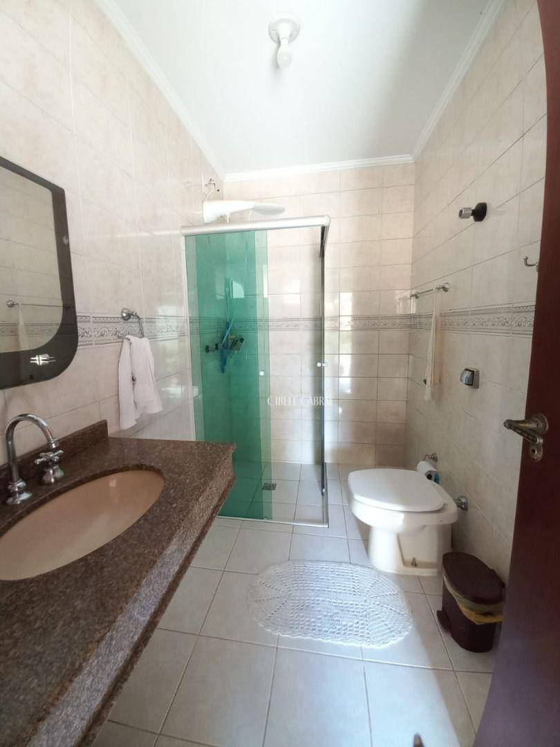 Casa de Condomínio à venda com 3 quartos, 420m² - Foto 33