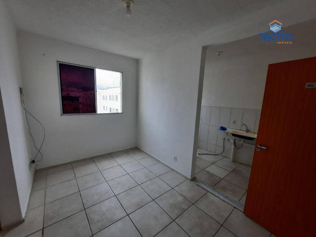 Apartamento para alugar com 2 quartos, 46m² - Foto 2