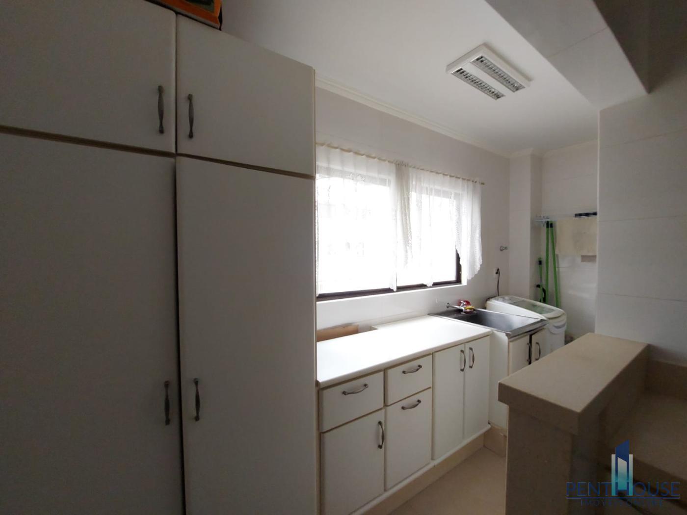 Apartamento à venda com 4 quartos, 135m² - Foto 7