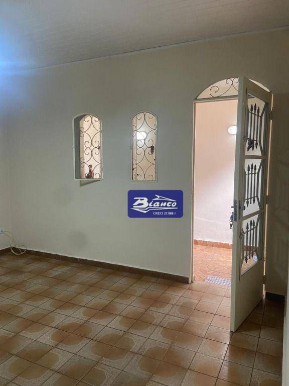 Sobrado à venda com 3 quartos, 168m² - Foto 1