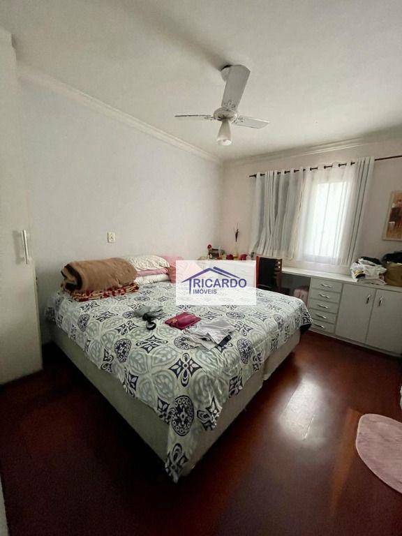 Apartamento à venda com 4 quartos, 170m² - Foto 24