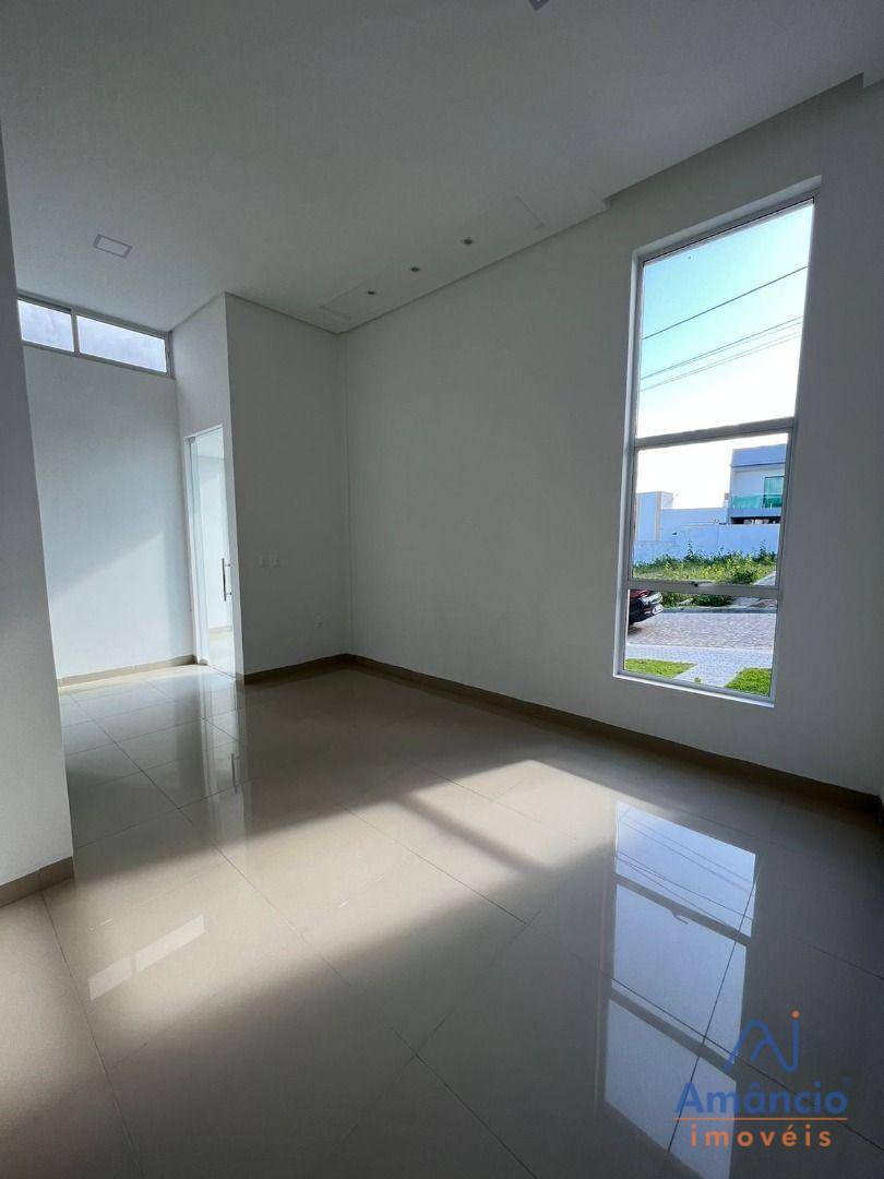 Casa de Condomínio à venda com 3 quartos, 100m² - Foto 3