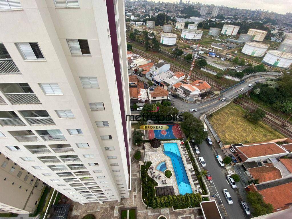 Apartamento para alugar com 2 quartos, 65m² - Foto 17