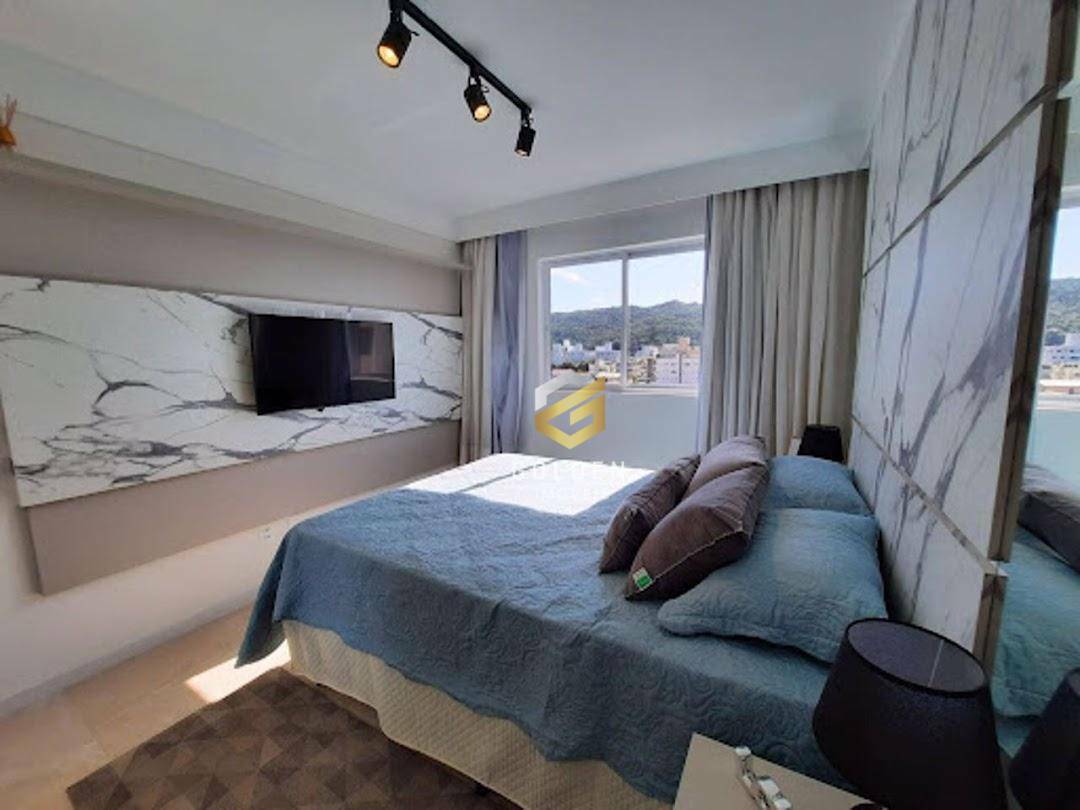 Apartamento à venda com 3 quartos, 181m² - Foto 10