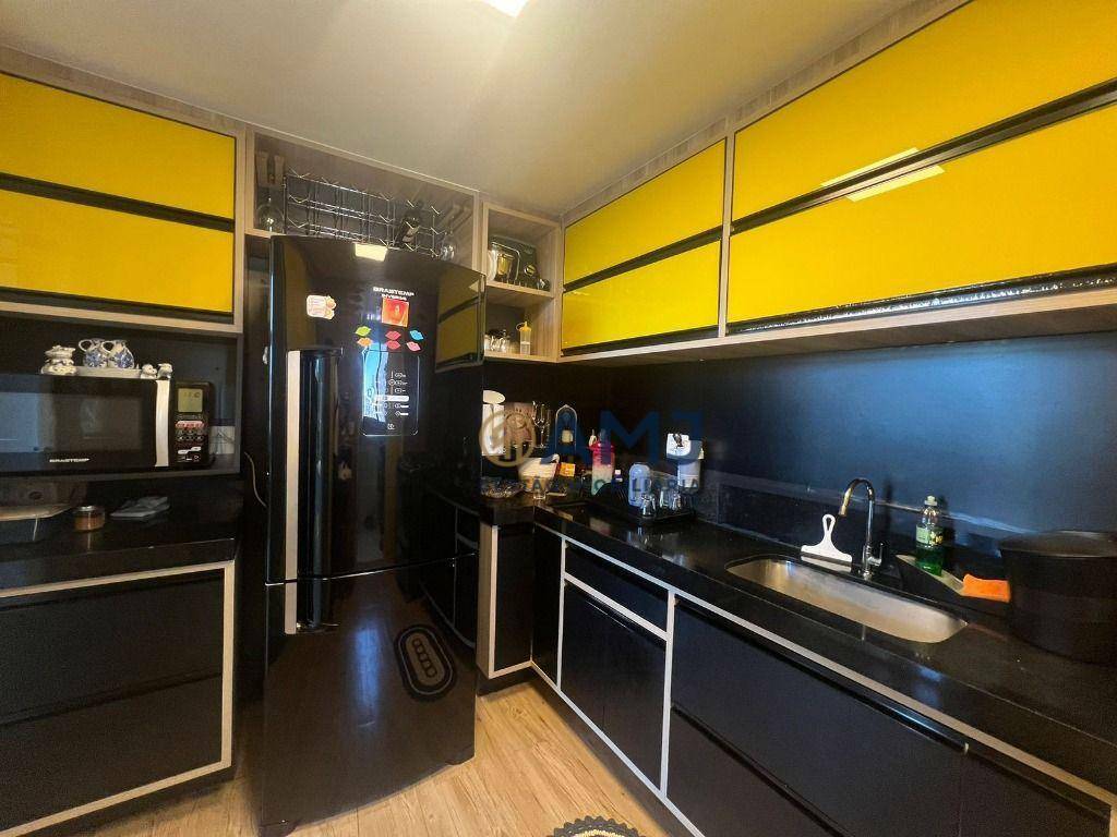 Cobertura à venda com 4 quartos, 203m² - Foto 7