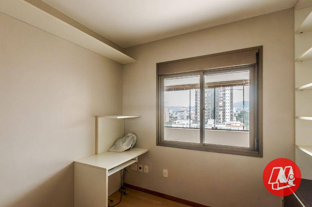 Apartamento à venda com 3 quartos, 96m² - Foto 17