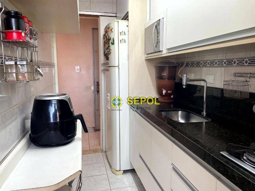 Apartamento à venda com 2 quartos, 61m² - Foto 18