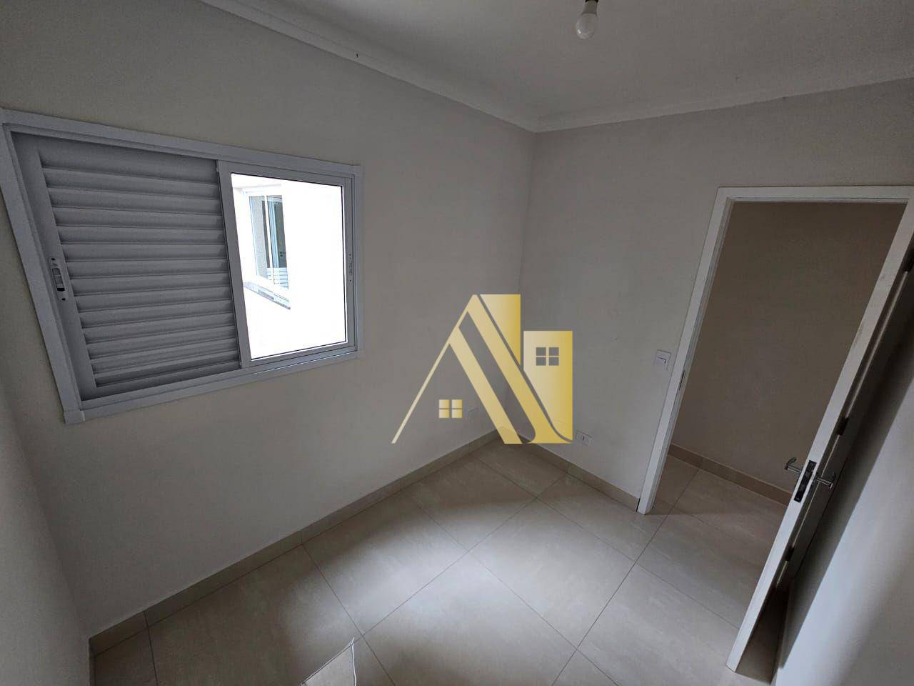 Apartamento à venda com 2 quartos, 44m² - Foto 5