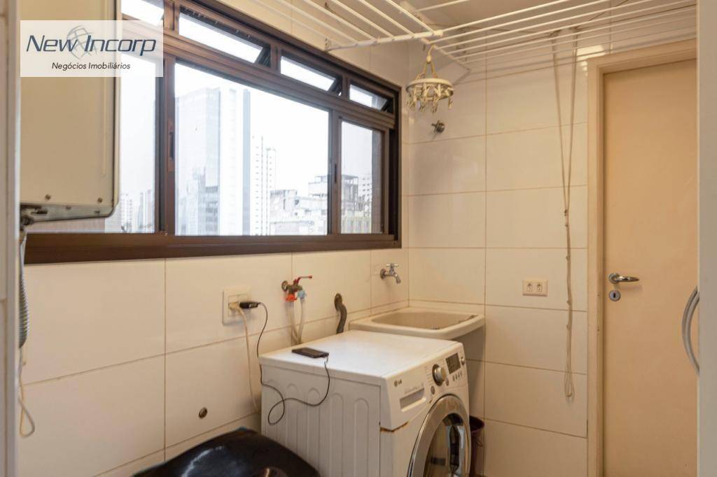 Apartamento à venda com 3 quartos, 160m² - Foto 23