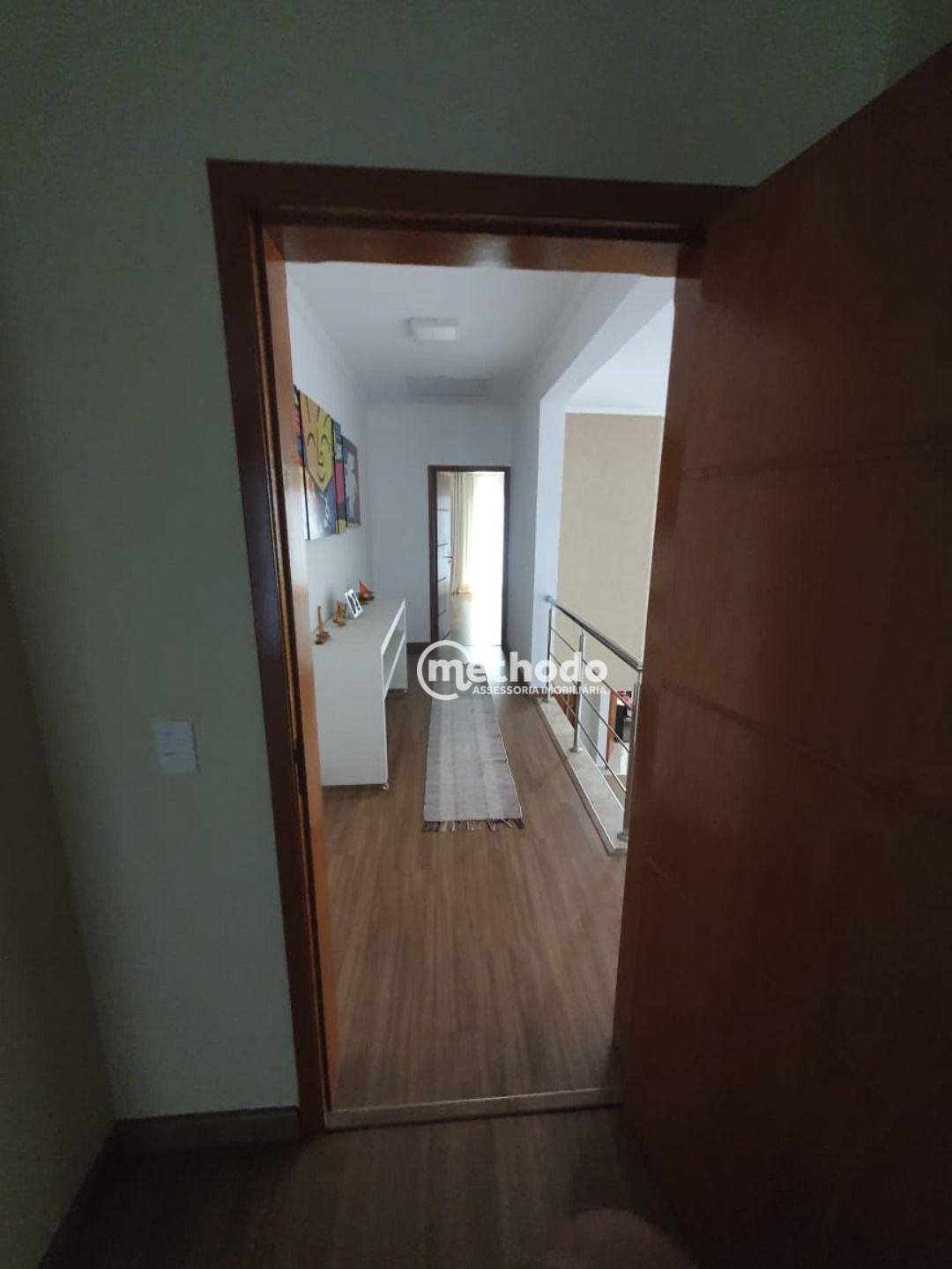 Casa de Condomínio à venda com 3 quartos, 320m² - Foto 14