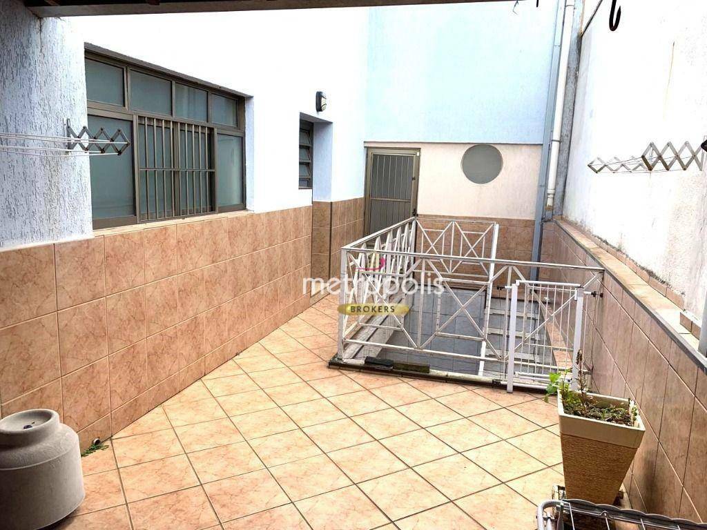 Sobrado à venda com 3 quartos, 420m² - Foto 24