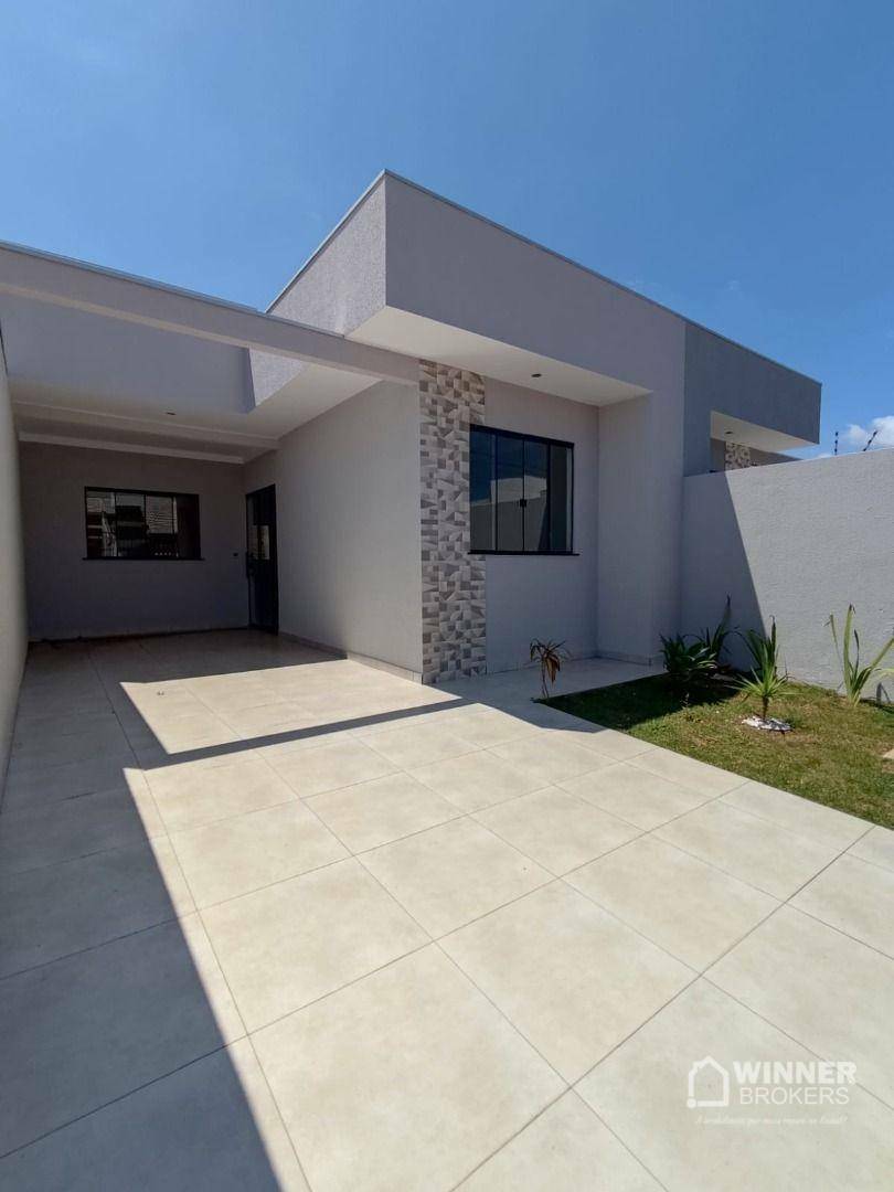 Casa à venda com 3 quartos, 68m² - Foto 1