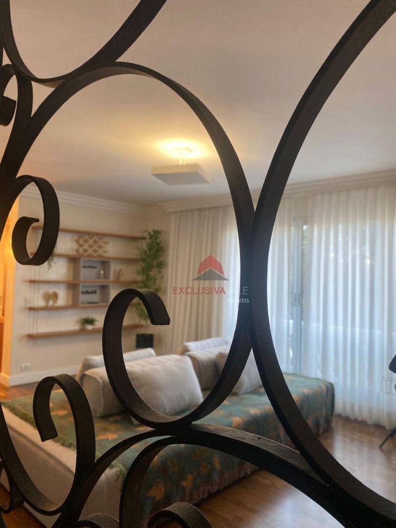 Apartamento à venda com 4 quartos, 247m² - Foto 7