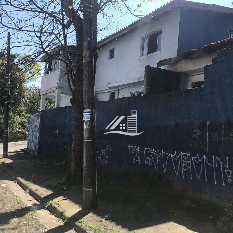 Sobrado à venda com 3 quartos, 240m² - Foto 1