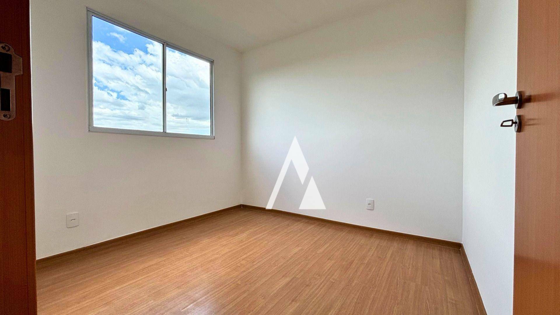 Apartamento para alugar com 2 quartos, 40m² - Foto 6