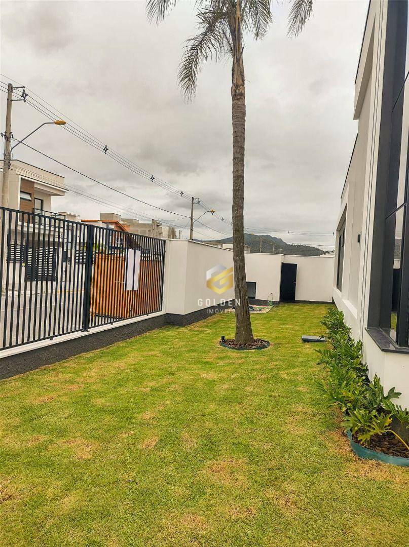 Casa à venda com 3 quartos, 130m² - Foto 8