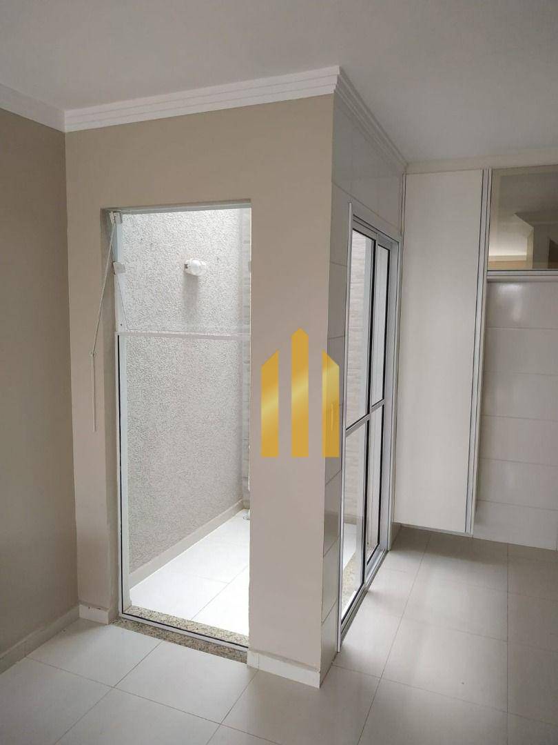 Sobrado à venda com 2 quartos, 70m² - Foto 20