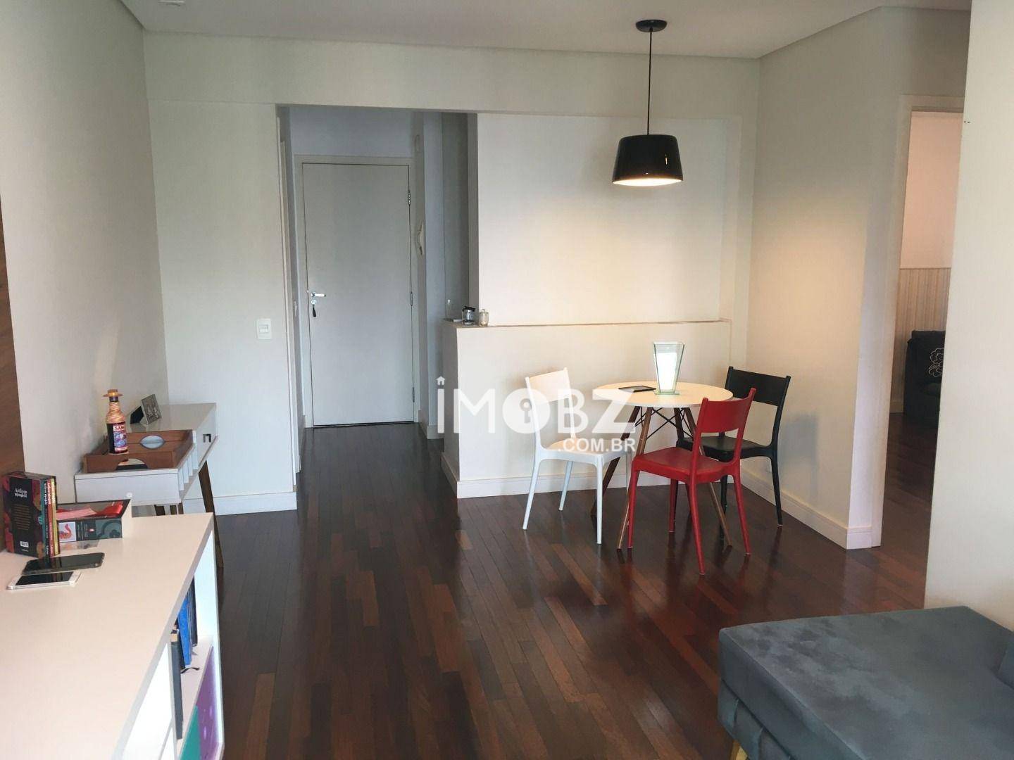 Apartamento à venda com 2 quartos, 64m² - Foto 3