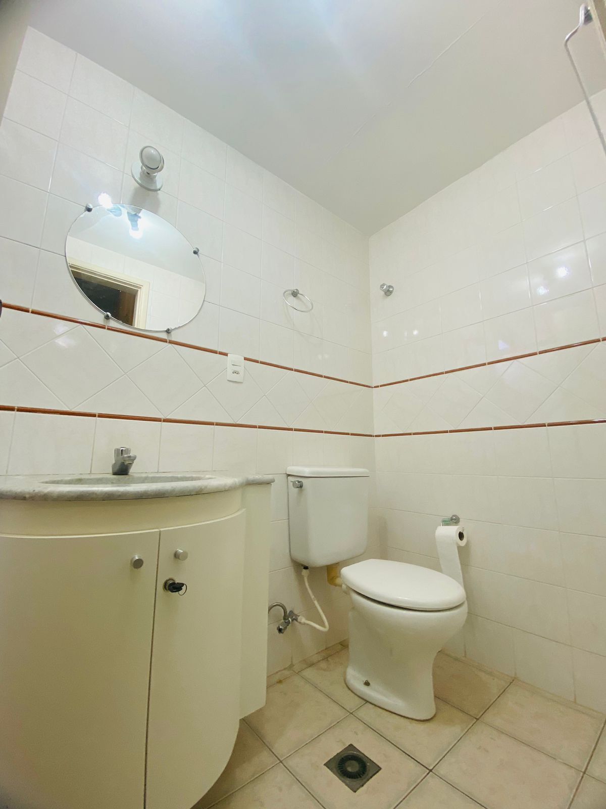 Apartamento para alugar com 2 quartos, 67m² - Foto 12