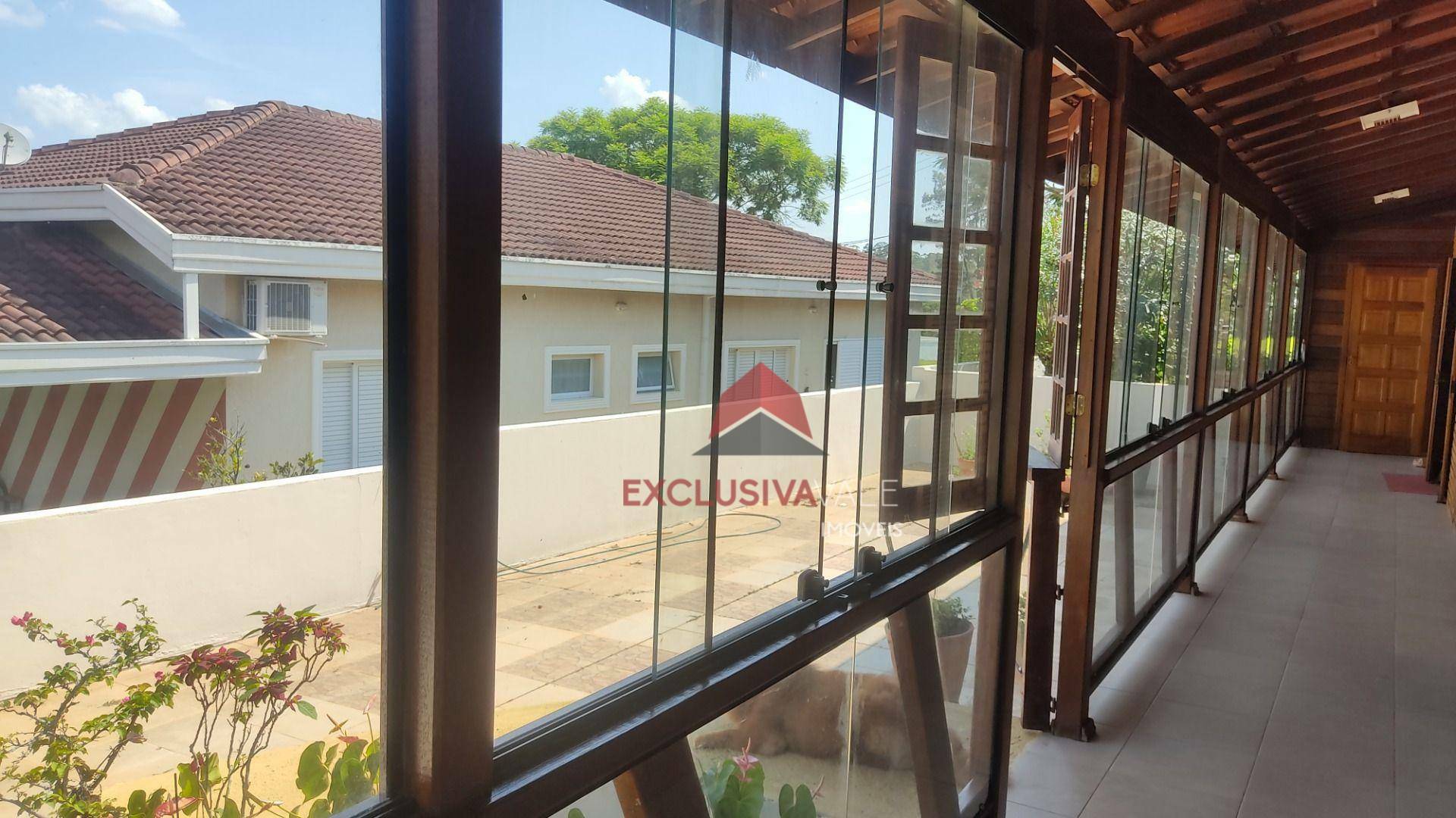 Casa de Condomínio à venda com 4 quartos, 230m² - Foto 20