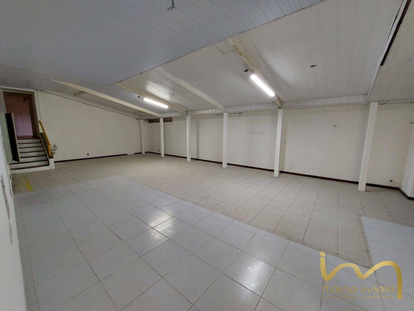 Casa para alugar com 1 quarto, 400M2 - Foto 25