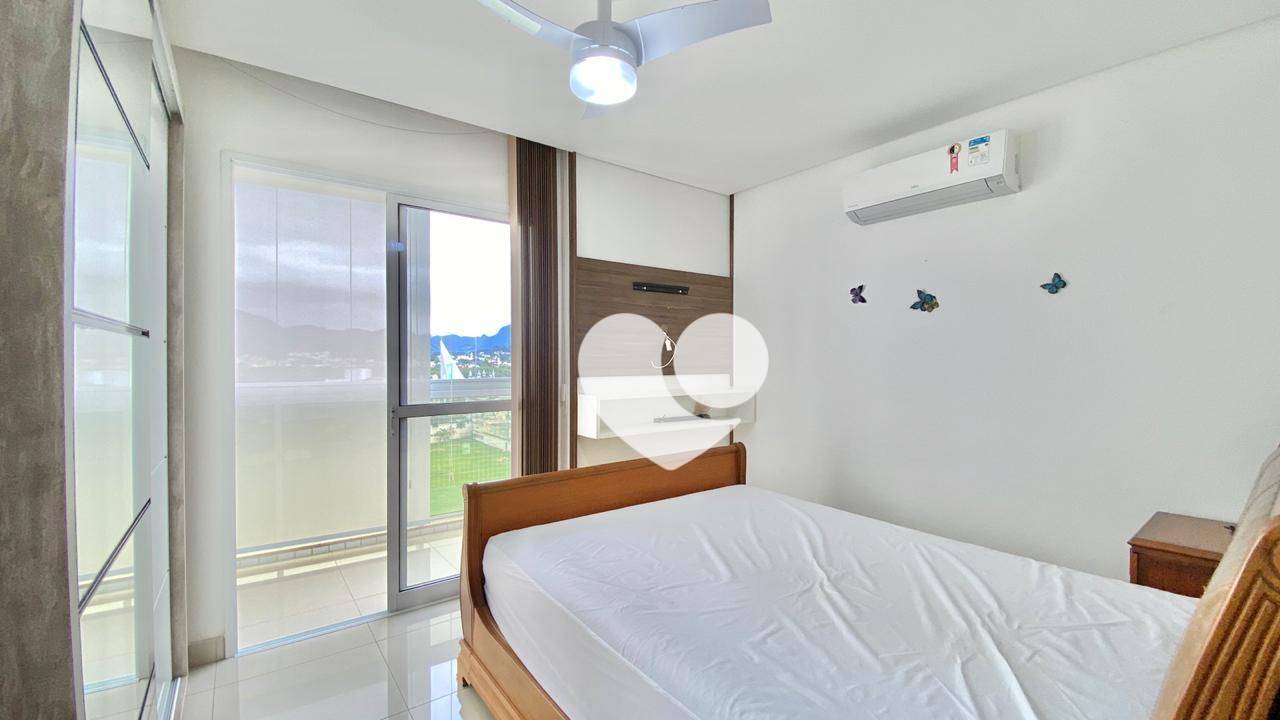 Apartamento à venda com 3 quartos, 135m² - Foto 13