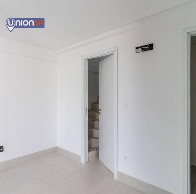 Cobertura à venda com 2 quartos, 107m² - Foto 11