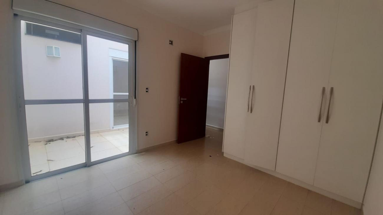 Casa para alugar com 3 quartos, 180m² - Foto 15