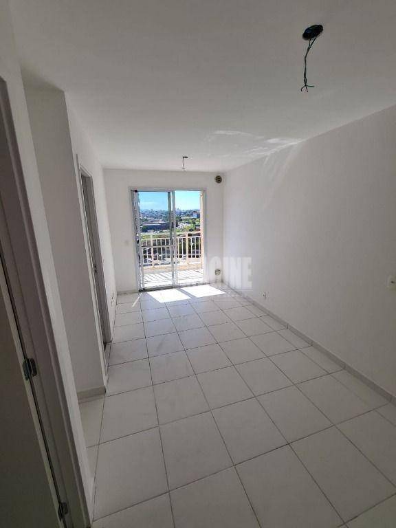 Apartamento à venda com 1 quarto, 33m² - Foto 1