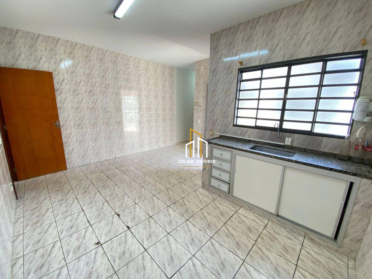 Casa, 3 quartos, 180 m² - Foto 2