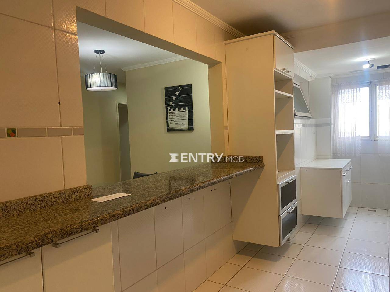 Apartamento à venda e aluguel com 3 quartos, 125m² - Foto 5