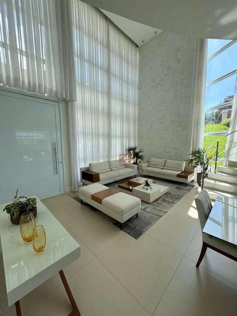 Casa de Condomínio à venda com 4 quartos, 450m² - Foto 9