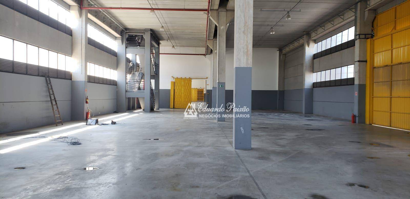 Depósito-Galpão-Armazém para alugar, 4500m² - Foto 3