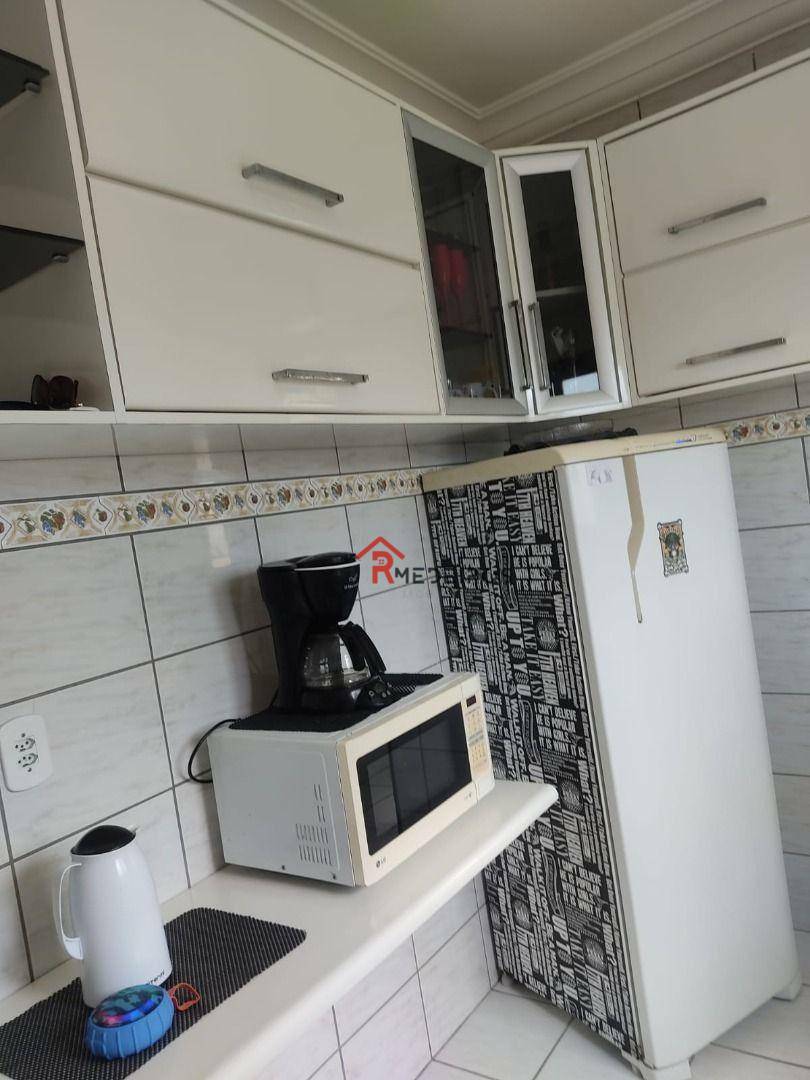 Apartamento à venda com 1 quarto, 50m² - Foto 12