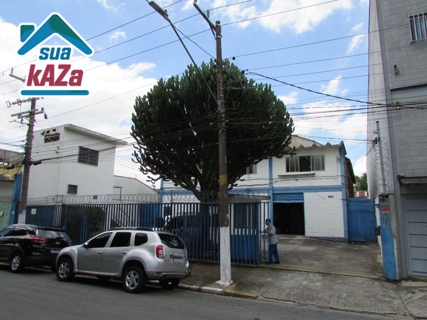 Depósito-Galpão, 688 m² - Foto 1